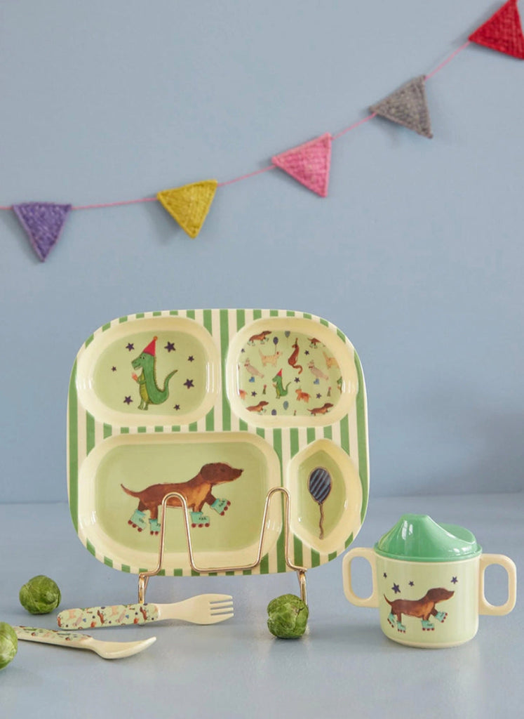KINDERSERVIES