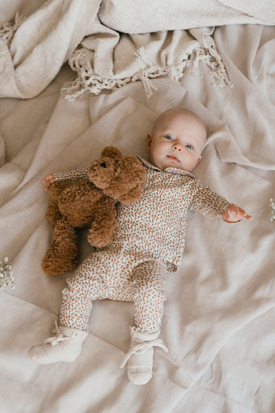 A Tiny Story Girls Long sleeve Snow Flower met broekje Snow Flower in maat 50,56,62,68,74