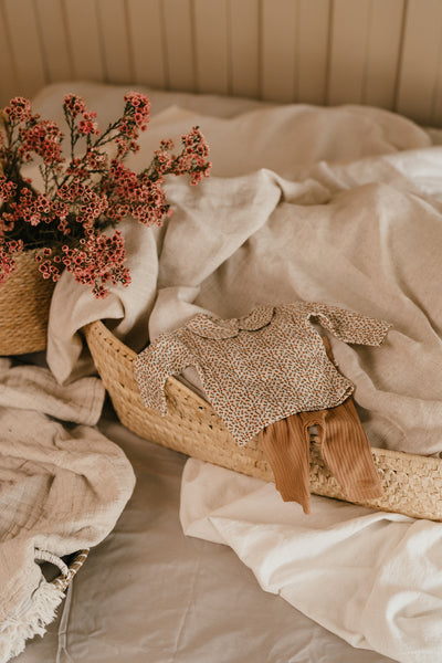 A Tiny Story Girls Long sleeve Snow Flower met broekje cookie in maat 50,56,62,68,74