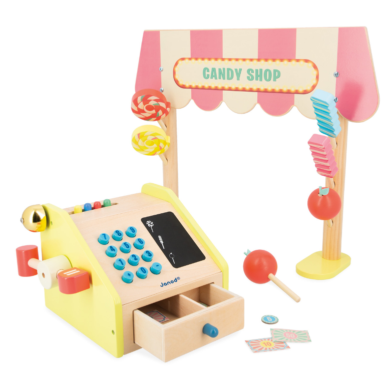 Bestaat uit een snoepkraam, 6 snoepjes en een kasregister, dit imitatiespeelgoed is ideaal om de volwassenen na te doen! 