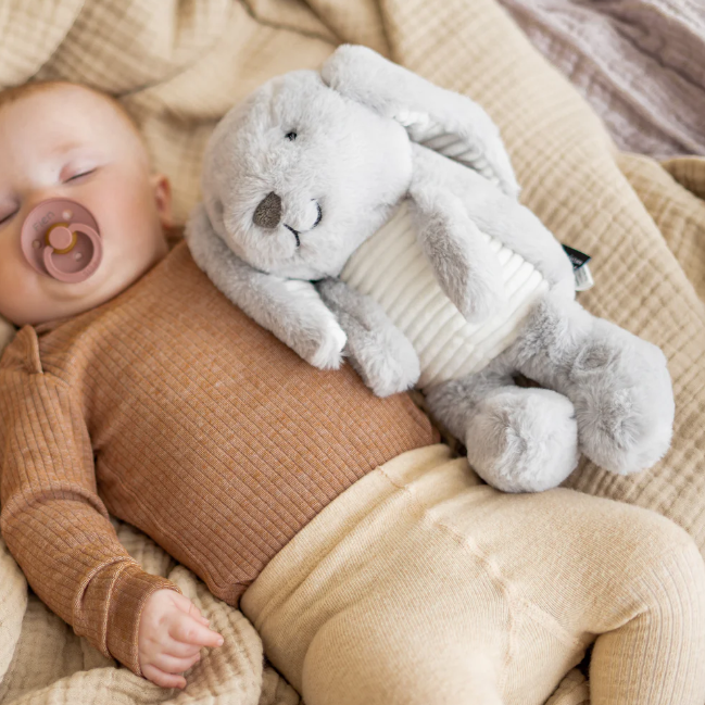 Flow Amsterdam Hartslag knuffel Konijn Grey. USB oplaadbaar.