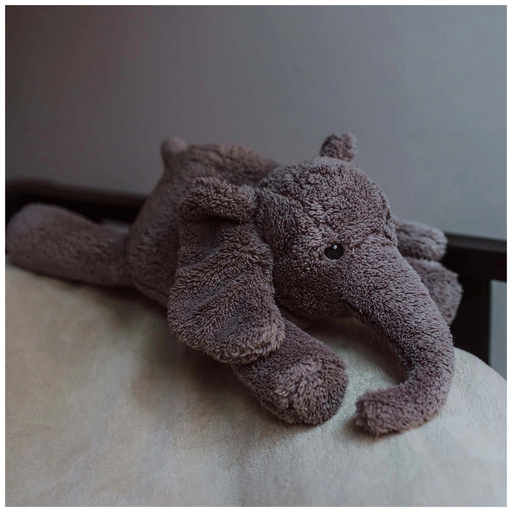 Flow Amsterdam Hartslag knuffel Olifant George in grijs en beige. USB oplaadbaar.