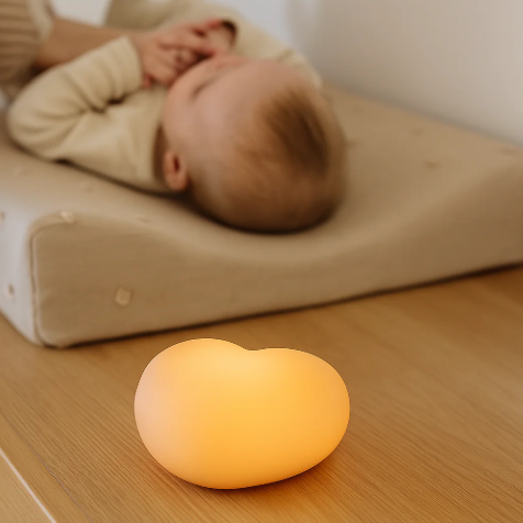 Flow Amsterdam Nachtlampje Nursing Voedingslampje Ruby Warm Grey en Dusty Pink. USB oplaadbaar.