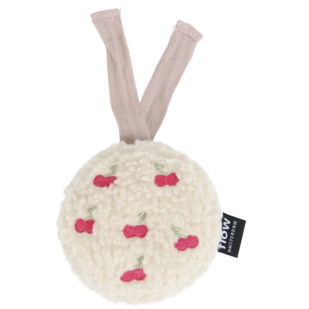 Flow Amsterdam Baby knuffel met hartslag voor onderweg. Beige teddy knuffel met roze kersjes.