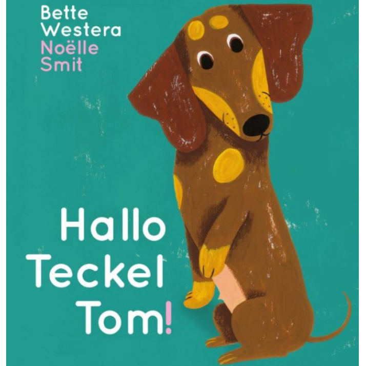 In dit eerste boek in de nieuwe serie ontmoet je Teckel Tom. Hij woont met zijn broertjes, zusjes en moeder in een doos. Totdat hij in een andere doos wordt gestopt en bij een ander gezin terecht komt. Hij moet er even aan wennen, maar bij Saar en haar papa's vindt hij een nieuw thuis.