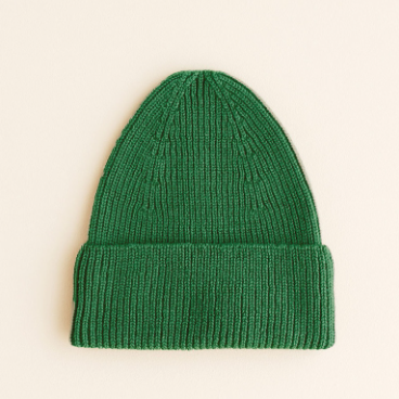 Mutsje knalgroen gemaakt van 100% merinowol. In maat 4-18 maanden en 2-5 jaar.
