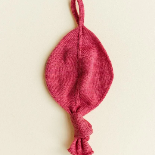 Speendoekje gemaakt van 100% merinowol in de kleur roze. 