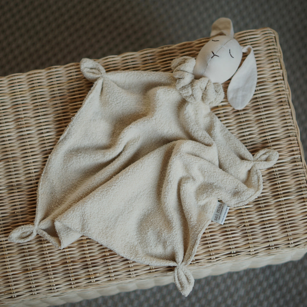 Knuffeldoekje knuffelkonijn gemaakt van katoen, handgemaakt. 