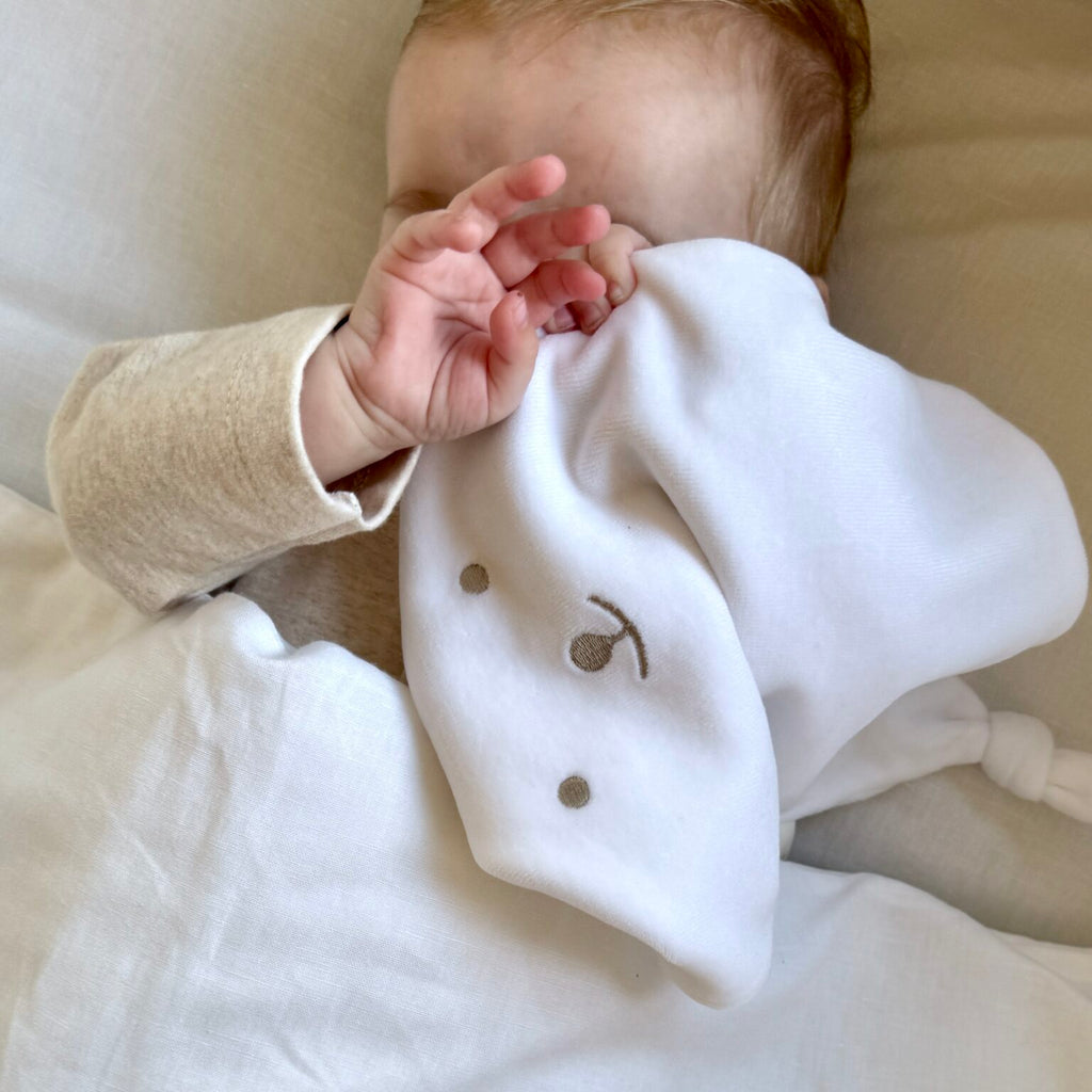 Living Nature Knuffeldoekje Velours Roze