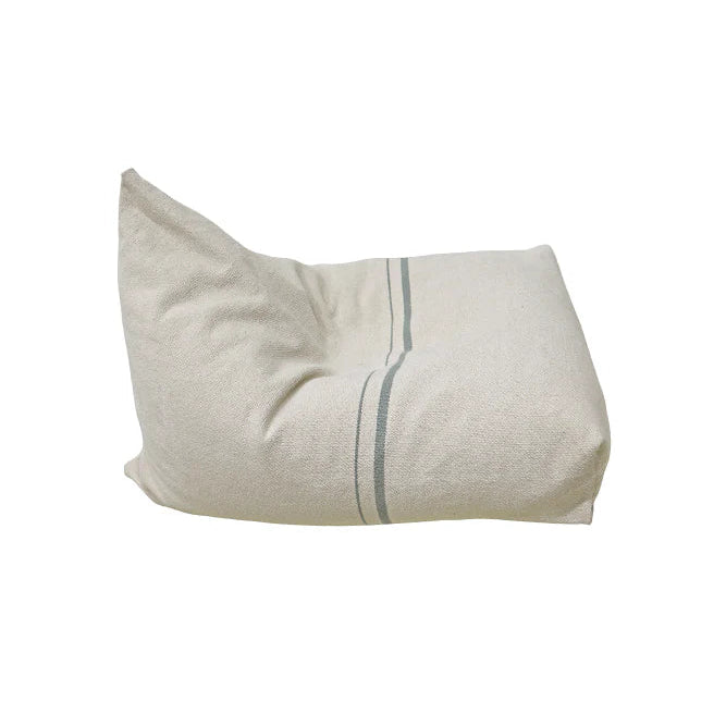 Zitzak poef in verschillende kleuren. Lorena Canals.