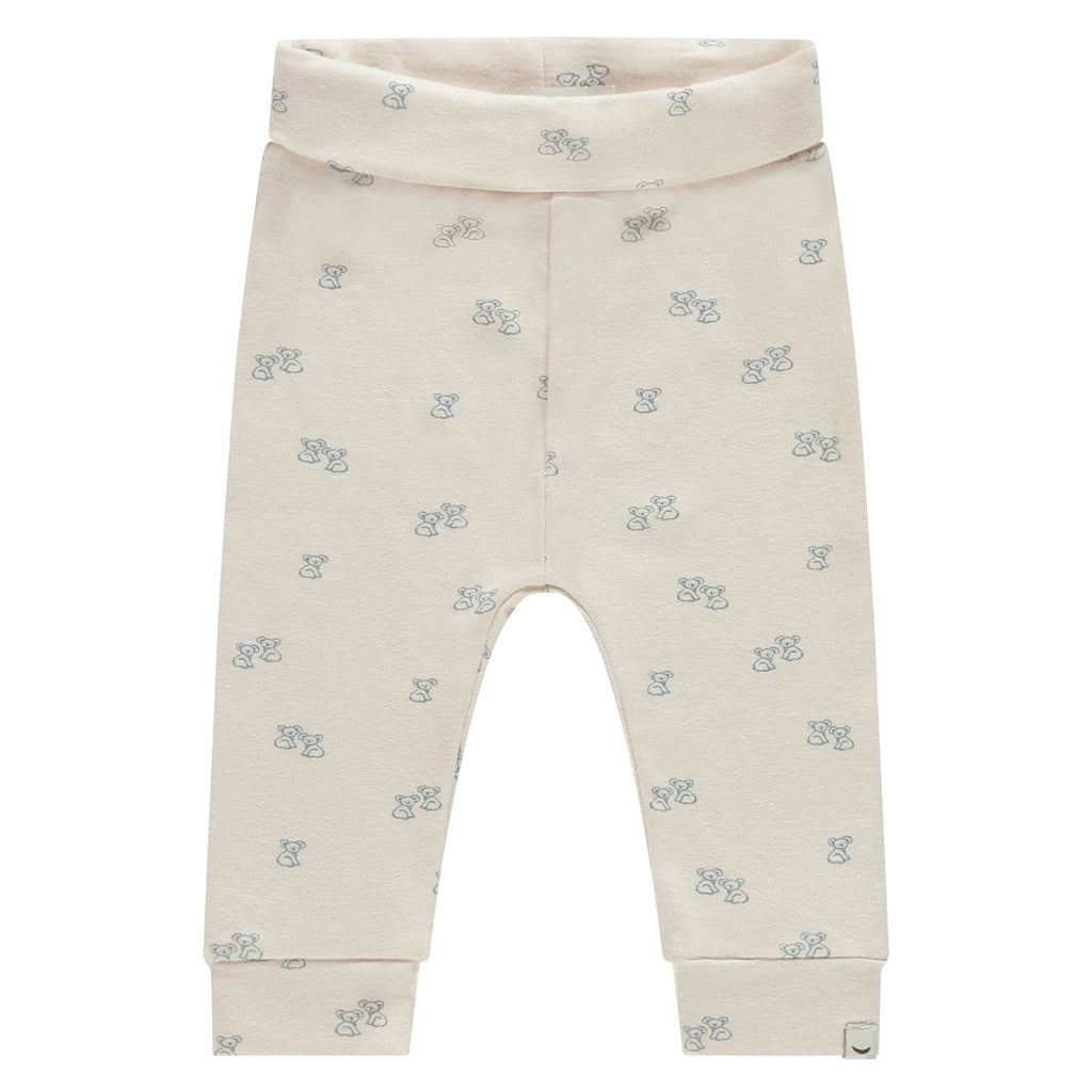 Een wit babybroekje met blauwe koala beertjes