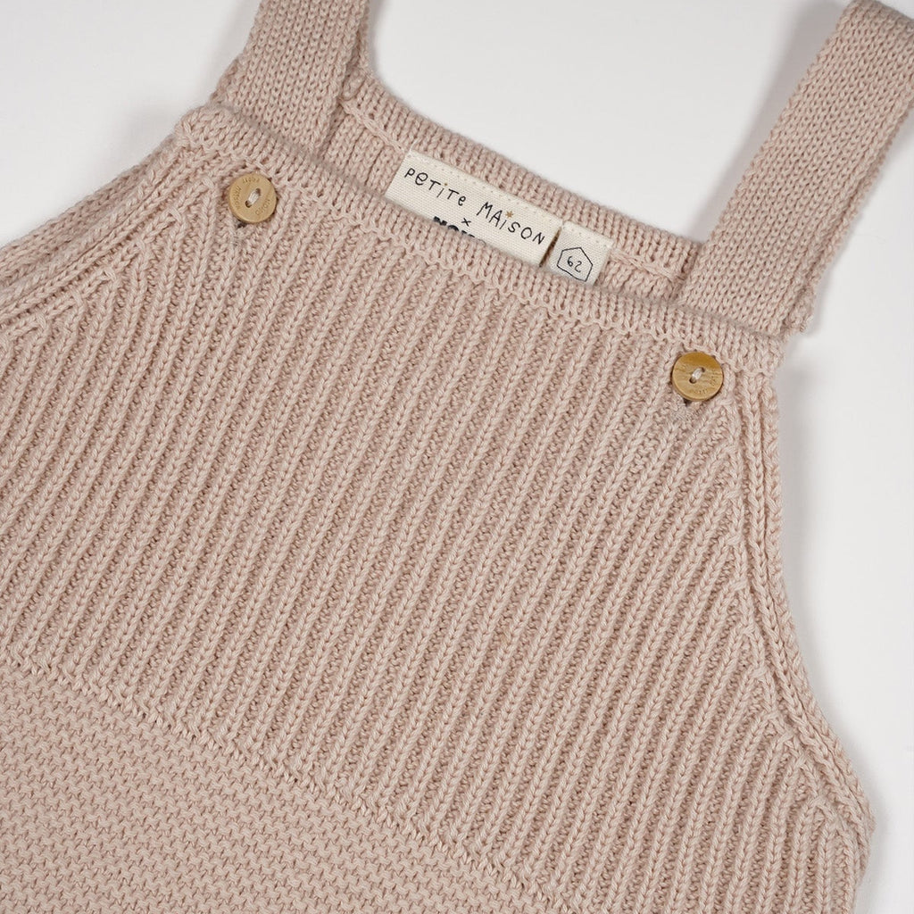 Petite Maison Baby Tuinbroek in de kleur Beige. Verkrijgbaar in maat 50,56,62,68,74