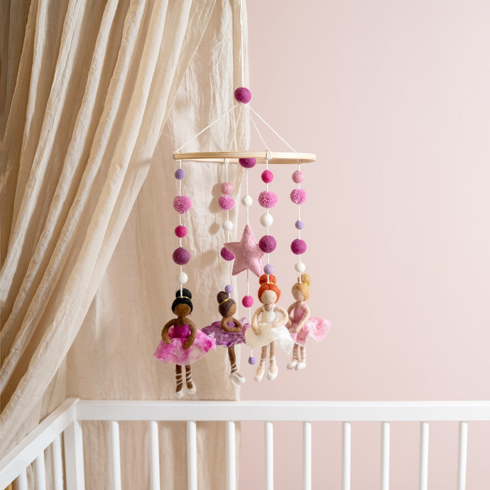 Sjaal met verhaal - Mobiel - Ballerina - Gemaakt van wolvilt.