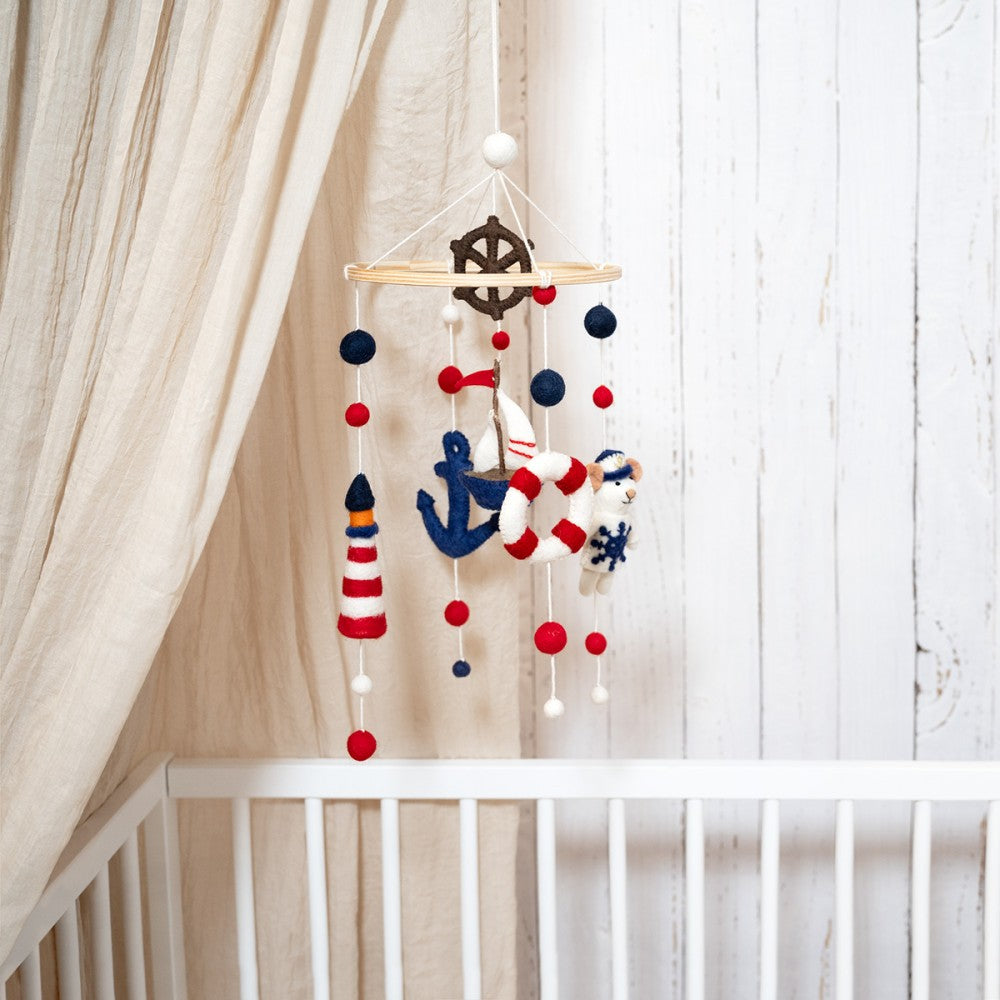 Sjaal met verhaal mobiel nautisch gemaakt van wolvilt.