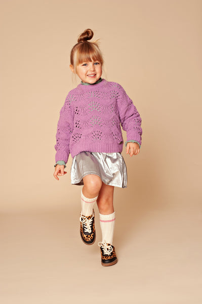 Stains & Stories girls pullover purple met een zilverkleurig rokje verkrijgbaar in maat 92 tot en met 116.