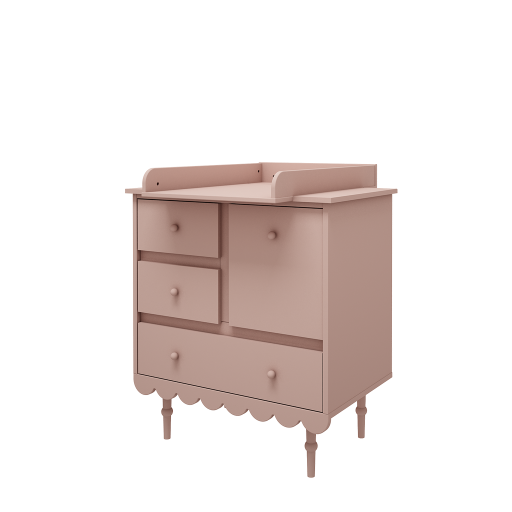Een roze opzetstuk voor de commode