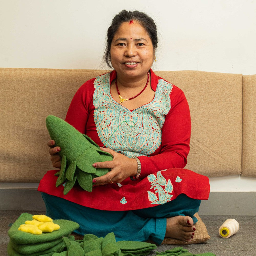 Decoratie kerstboom gemaakt van wolvilt.