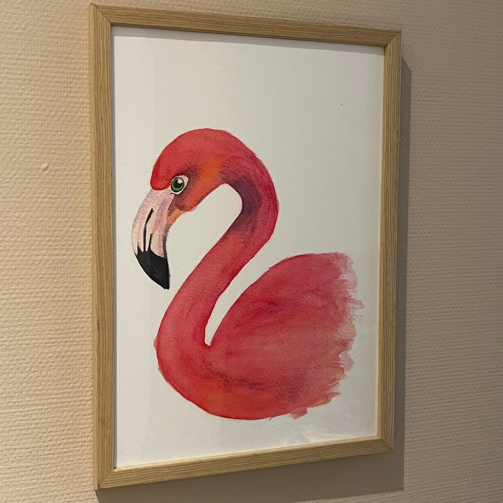 Poster van een lieve flamingo in houten lijst, handgeschilderd in aquarel.