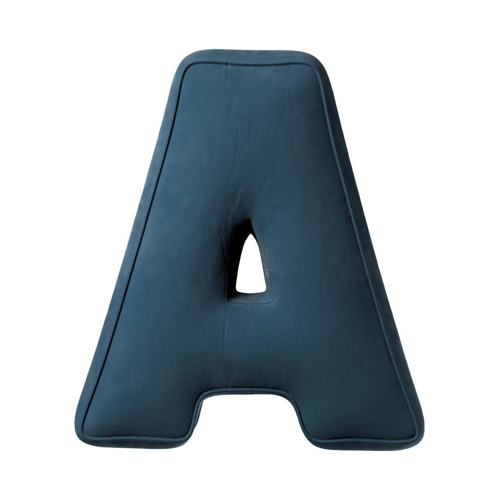 Letterkussen velvet in verschillende kleuren